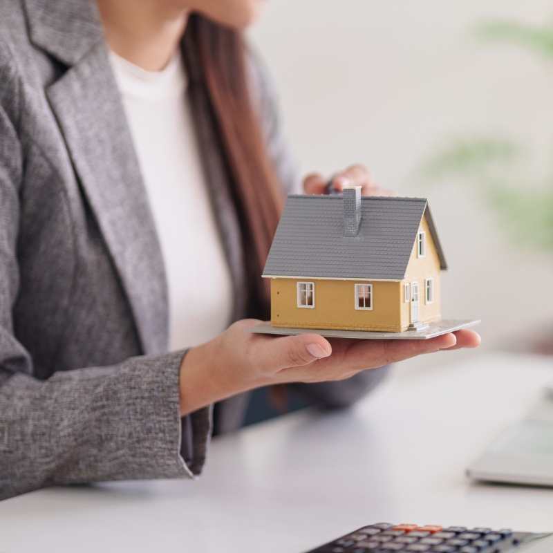 Trabajo con conocimiento del mercado inmobiliario en España